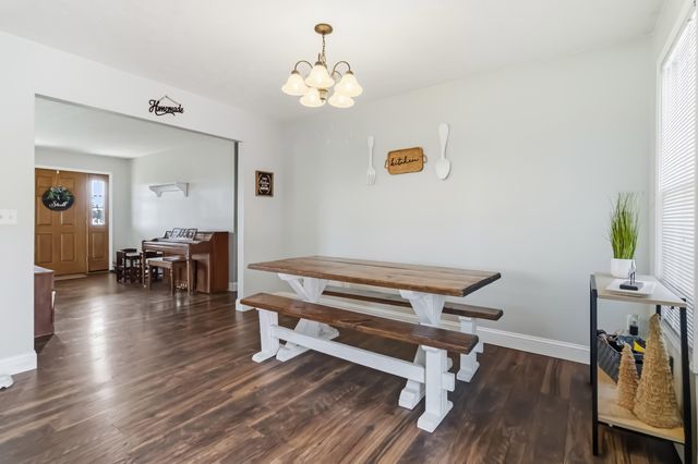 1426 Tick Ridge Road, Waynesburg, KY 40489