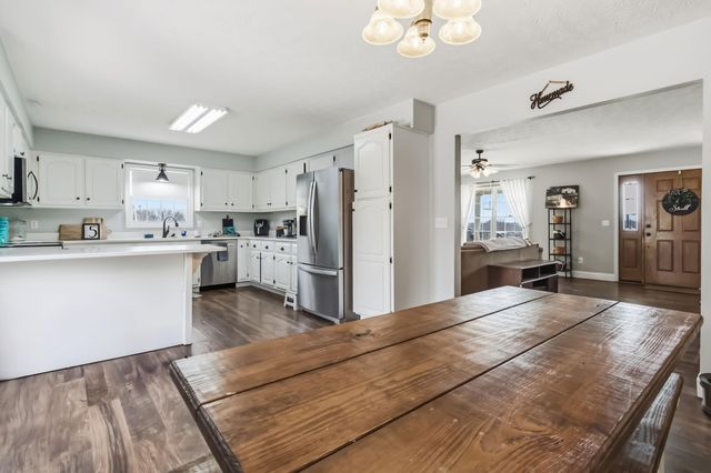 1426 Tick Ridge Road, Waynesburg, KY 40489