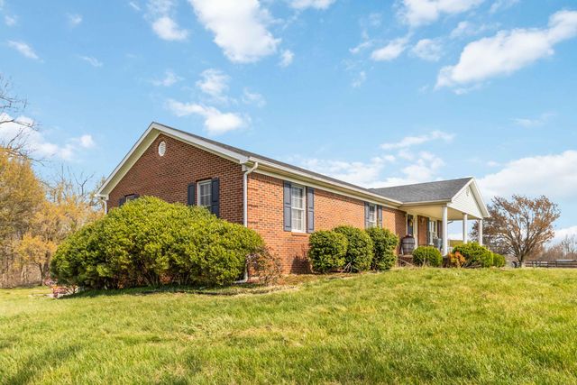 1426 Tick Ridge Road, Waynesburg, KY 40489
