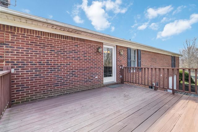 1426 Tick Ridge Road, Waynesburg, KY 40489