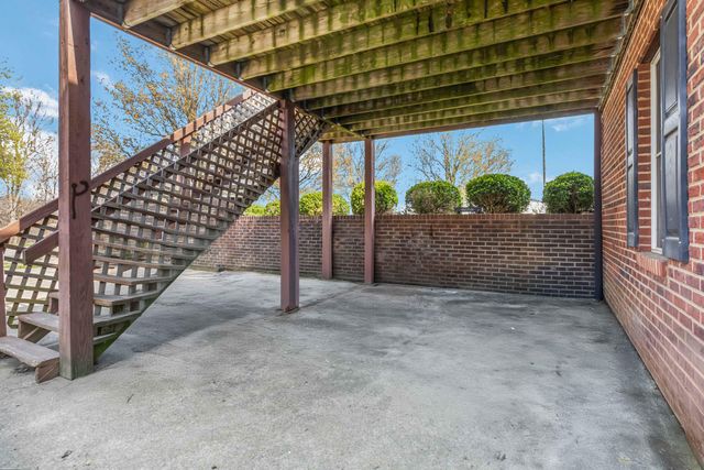 1426 Tick Ridge Road, Waynesburg, KY 40489