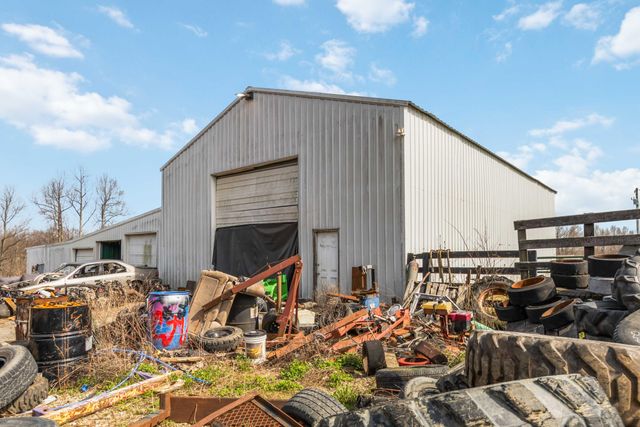 1426 Tick Ridge Road, Waynesburg, KY 40489