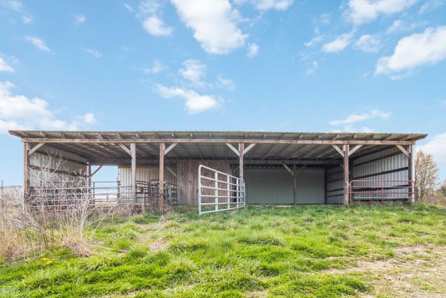 1426 Tick Ridge Road, Waynesburg, KY 40489