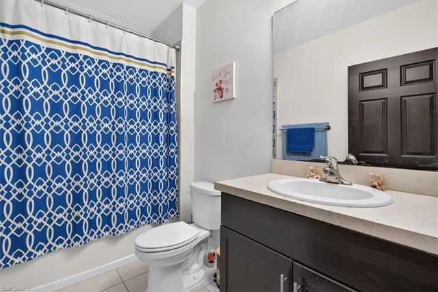 5260 44th ST NE, Naples, FL 34120