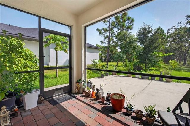 5260 44th ST NE, Naples, FL 34120