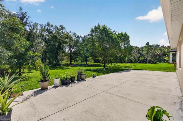 5260 44th ST NE, Naples, FL 34120