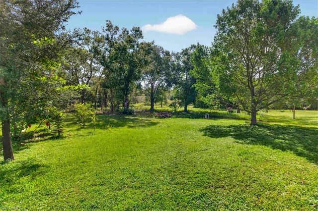 5260 44th ST NE, Naples, FL 34120