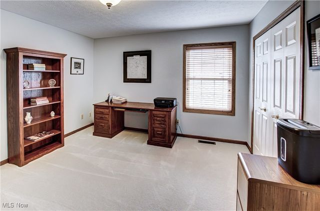 21469 Woodview Circle, Strongsville, OH 44149