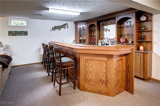 21469 Woodview Circle, Strongsville, OH 44149