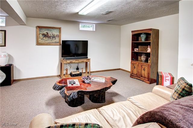 21469 Woodview Circle, Strongsville, OH 44149