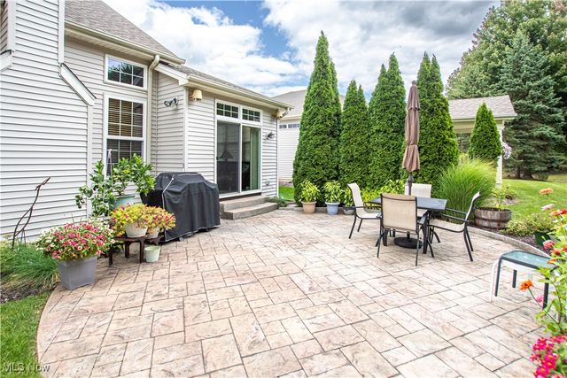 21469 Woodview Circle, Strongsville, OH 44149