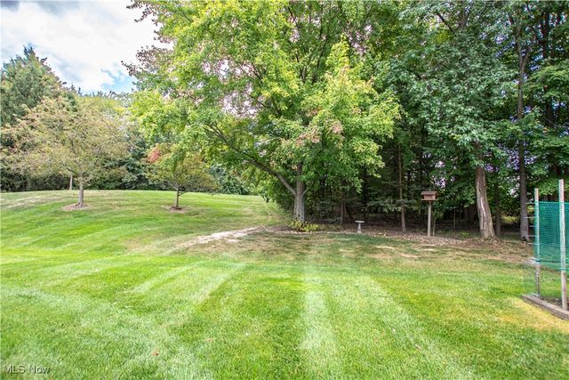 21469 Woodview Circle, Strongsville, OH 44149