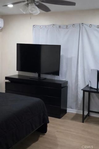 819 E 85th Street, Los Angeles, CA 90001