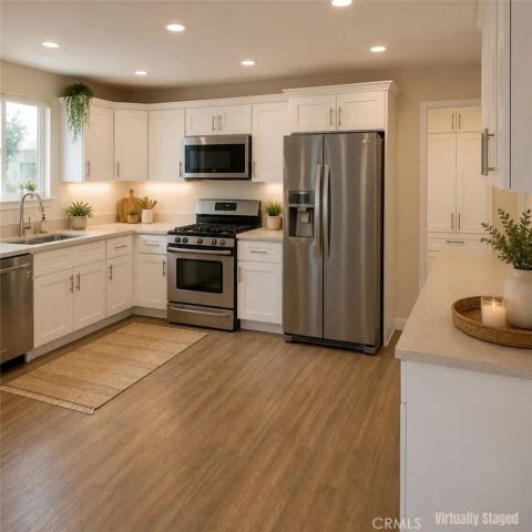 819 E 85th Street, Los Angeles, CA 90001
