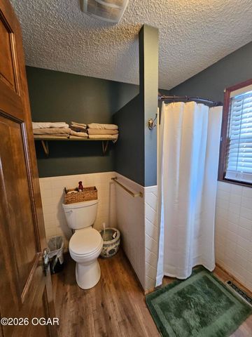 2110 Pearl Street, Carthage, MO 64836