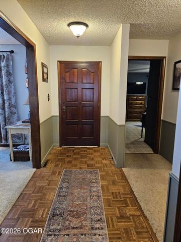 2110 Pearl Street, Carthage, MO 64836