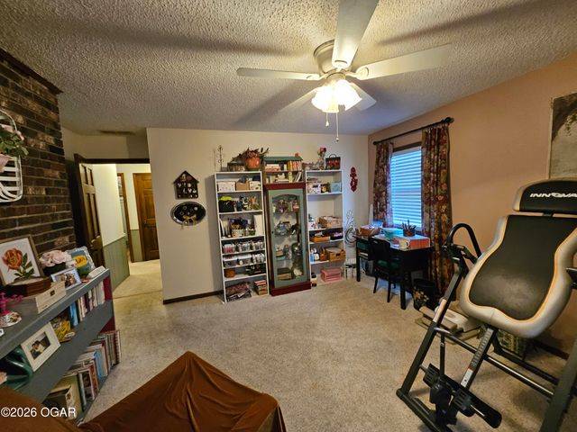 2110 Pearl Street, Carthage, MO 64836