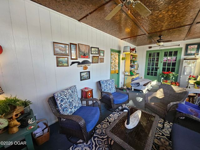 2110 Pearl Street, Carthage, MO 64836