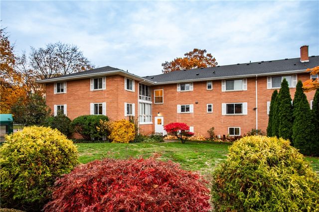 2680 Highland Avenue 1, Brighton, NY 14610