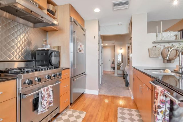 1120 E KENNEDY BOULEVARD 1117, Tampa, FL 33602