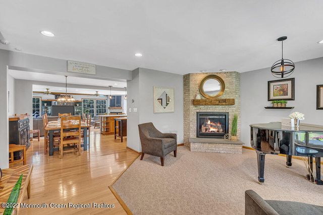 614 Oakwood Avenue, Jackson, NJ 08527