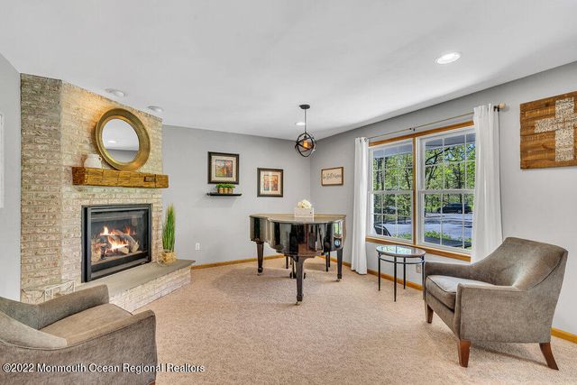 614 Oakwood Avenue, Jackson, NJ 08527