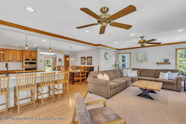 614 Oakwood Avenue, Jackson, NJ 08527