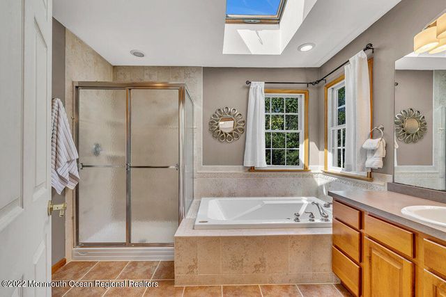 614 Oakwood Avenue, Jackson, NJ 08527