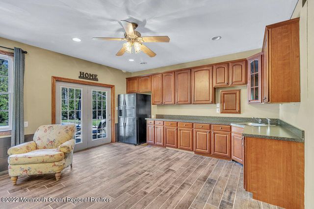 614 Oakwood Avenue, Jackson, NJ 08527