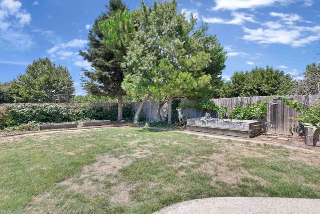 2661 Imperial Way, Yuba City, CA 95993