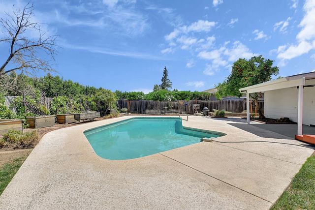 2661 Imperial Way, Yuba City, CA 95993