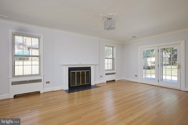 5135 MASSACHUSETTS AVE, Bethesda, MD 20816