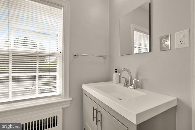 5135 MASSACHUSETTS AVE, Bethesda, MD 20816