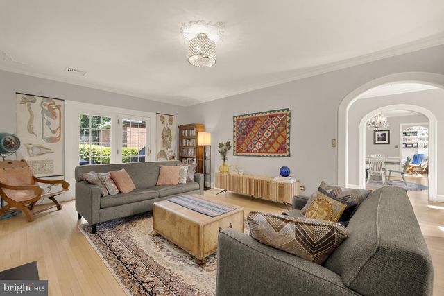 5135 MASSACHUSETTS AVE, Bethesda, MD 20816