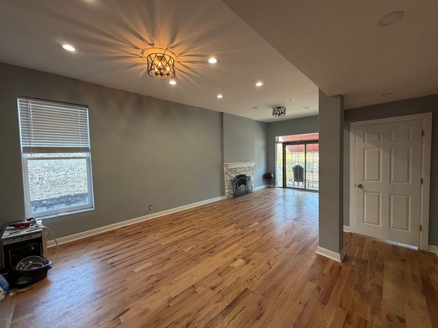 2744 W Division Street, Chicago, IL 60622