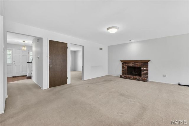 1203 Whispering Pines Drive, St Louis, MO 63146