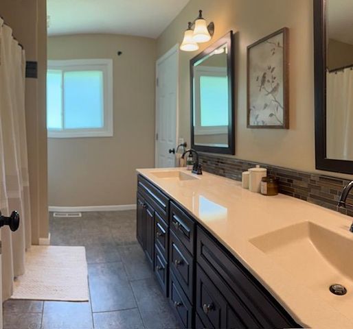 3317 Red Oak Circle S, Burnsville, MN 55337