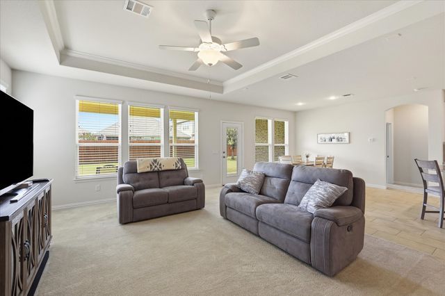 1021 Plateau Ridge Way, Fort Worth, TX 76052