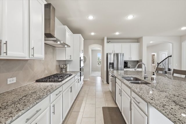 1021 Plateau Ridge Way, Fort Worth, TX 76052