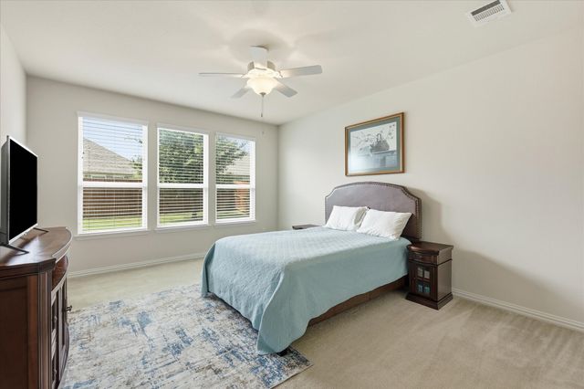 1021 Plateau Ridge Way, Fort Worth, TX 76052