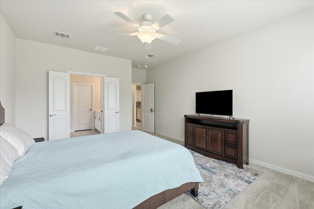 1021 Plateau Ridge Way, Fort Worth, TX 76052