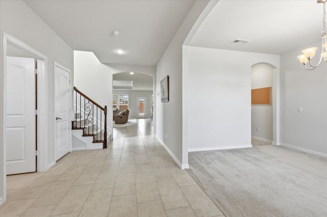 1021 Plateau Ridge Way, Fort Worth, TX 76052