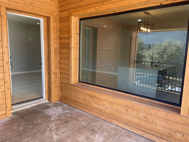 4609 Virginia Avenue 202, Dallas, TX 75204