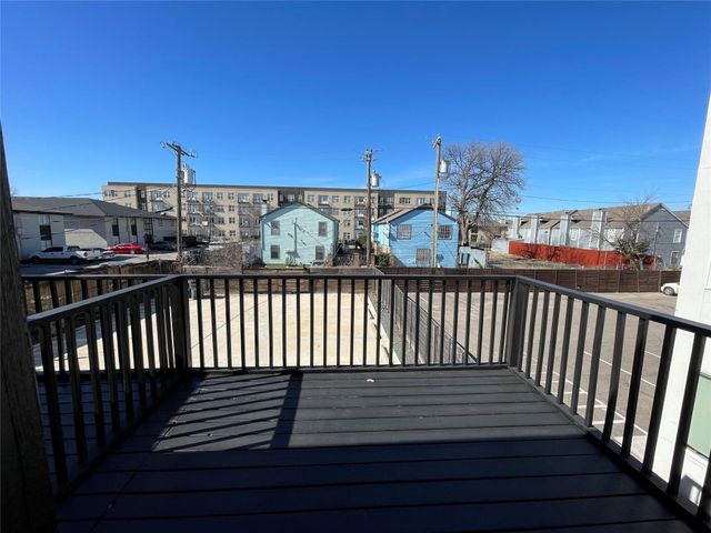 4609 Virginia Avenue 202, Dallas, TX 75204