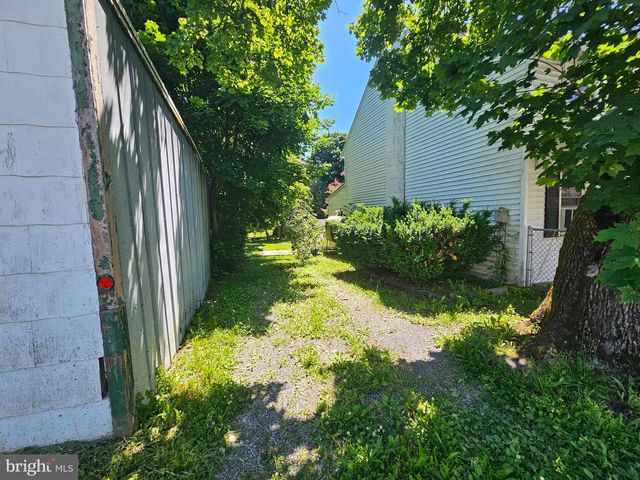 902 MILLER ST, Lebanon, PA 17046