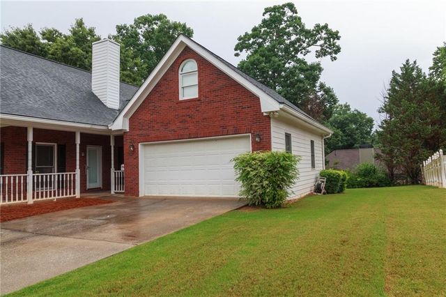 30 Stephanie Lane, Covington, GA 30016