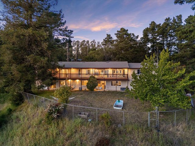 13901 Skyline Boulevard, Oakland, CA 94619