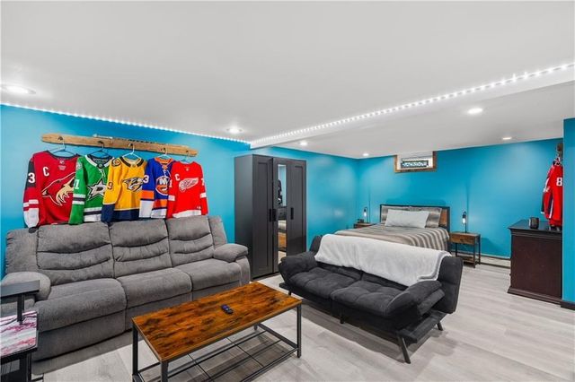 11 Crowell, Cumberland, RI 02864