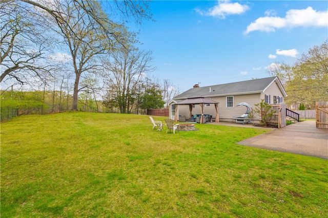 11 Crowell, Cumberland, RI 02864