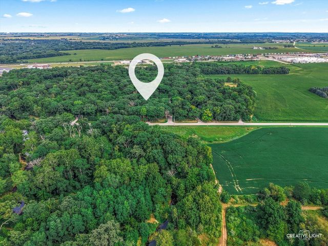 16323 Griswold Springs Road, Plano, IL 60545